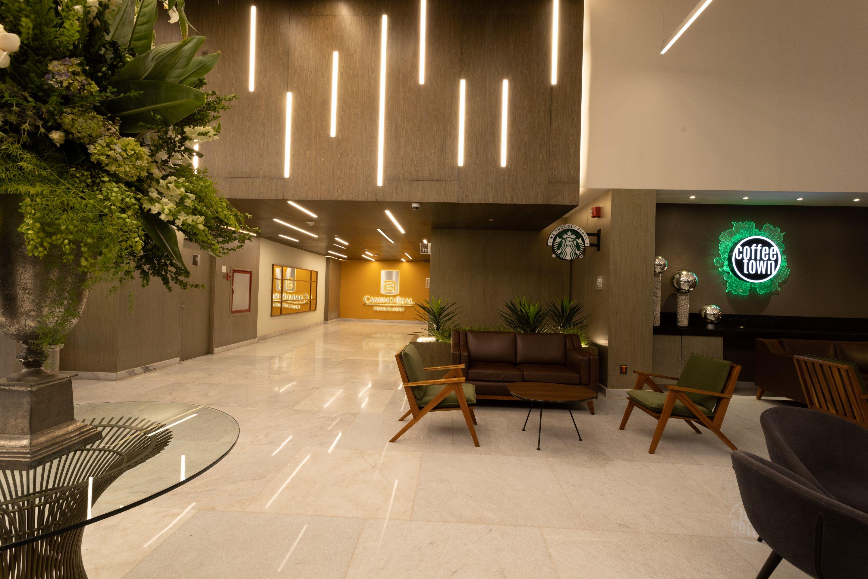 מלון San Pedro Garza Garcia Camino Real Fashion Drive Monterrey מראה חיצוני תמונה The lobby of the Center for the Arts