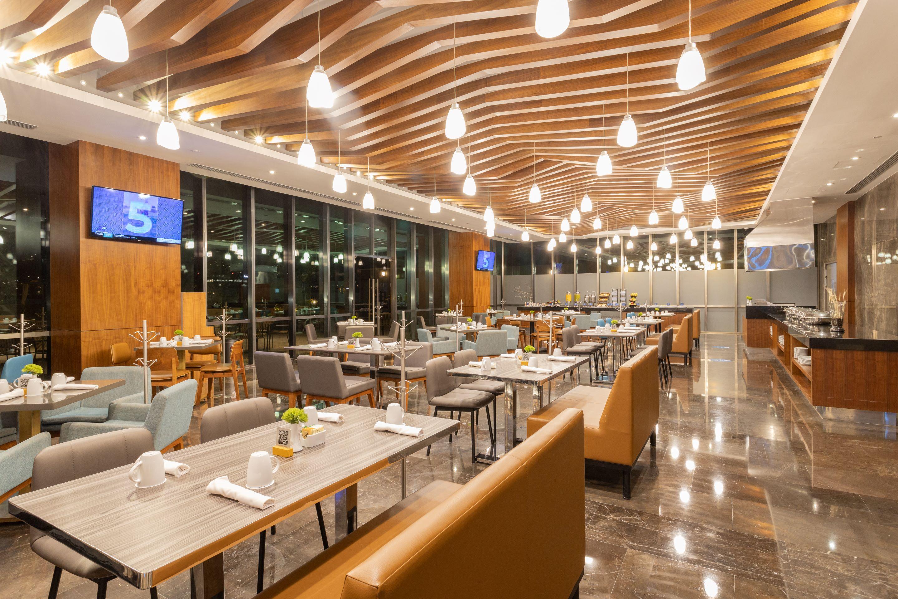 מלון San Pedro Garza Garcia Camino Real Fashion Drive Monterrey מראה חיצוני תמונה The interior of the lounge