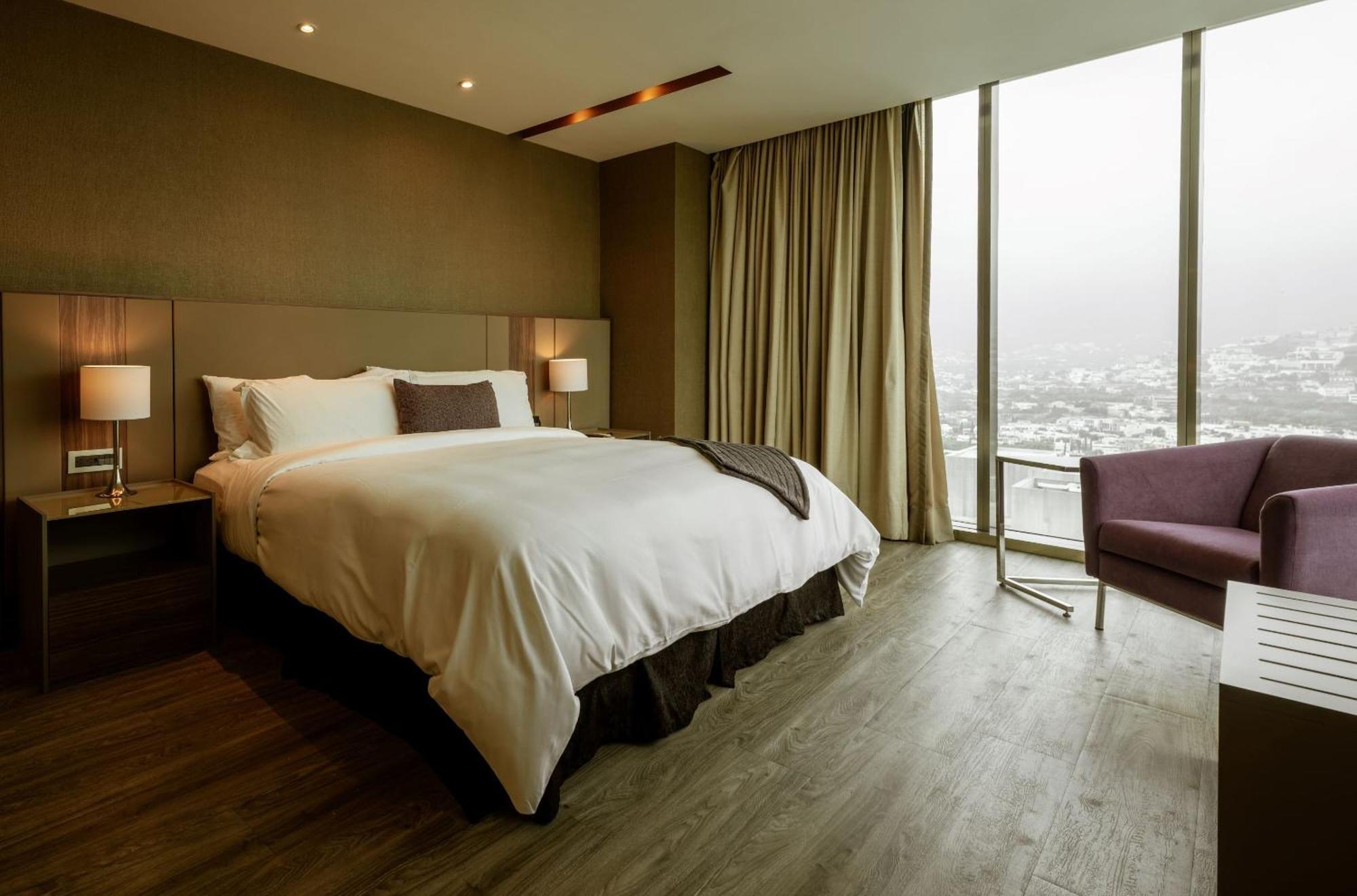 מלון San Pedro Garza Garcia Camino Real Fashion Drive Monterrey מראה חיצוני תמונה A bedroom at the hotel